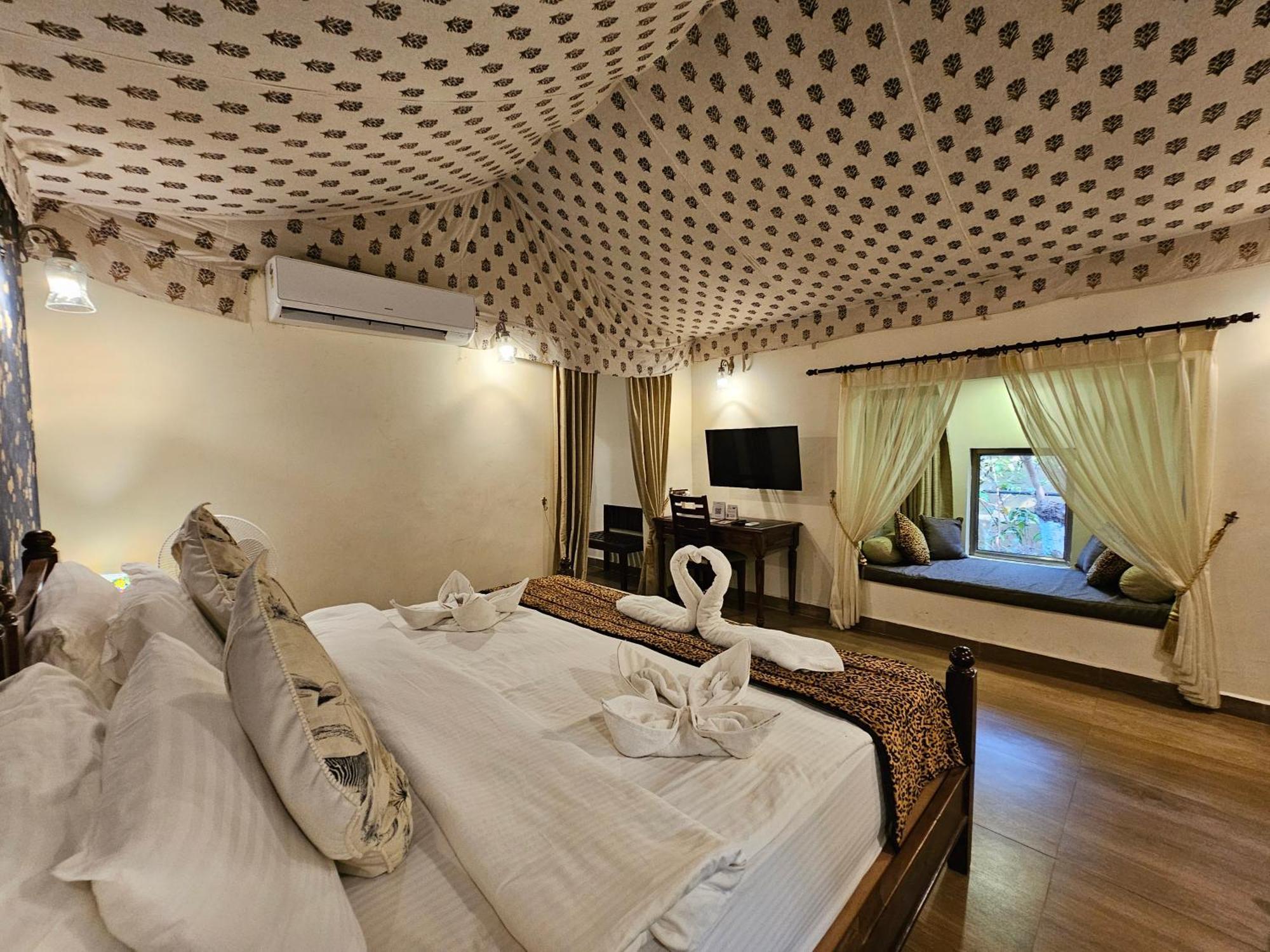 Отель Gir Lion Safari Camp By Trulyy, Sasan Gir Sodaori Экстерьер фото